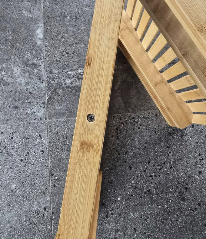 Bamboo Stool Screw #1